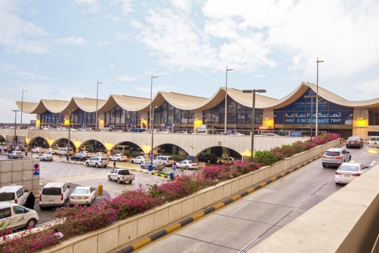 Lapangan Terbang Jeddah ke Hotel Madinah